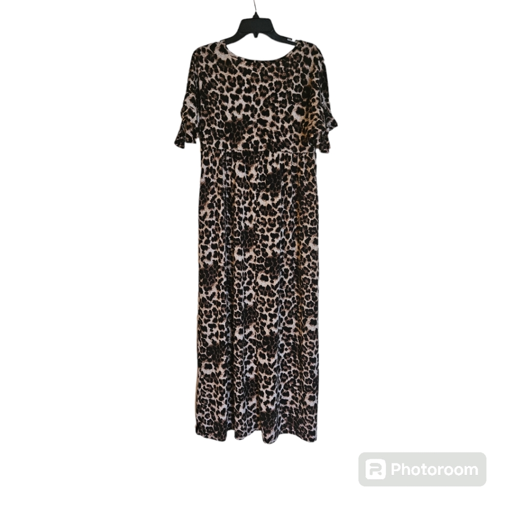 Maxi Dress Leapord Print w/ pockets  XL